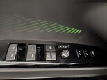 Toyota Camry-16