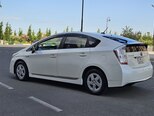 Toyota Prius-7