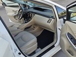 Toyota Prius-15
