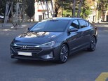 Hyundai Elantra-1