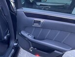 Mercedes E 220-13