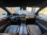 Mercedes GL 500 4MATIC-10