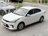Kia Rio-5