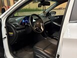 Hyundai Accent-10