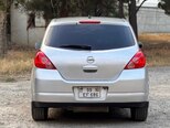 Nissan Tiida-9