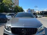 Mercedes E 300-1