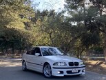 BMW 320-1