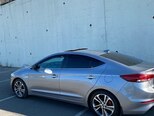 Hyundai Elantra-8