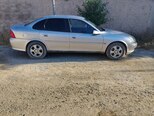 Opel Vectra-4