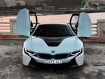BMW i8-1
