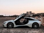 BMW i8-12