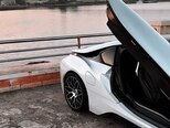 BMW i8-7
