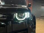 Land Rover Defender-7