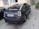 Toyota Prius-4