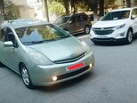 Toyota Prius-4