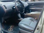 Toyota Prius-12