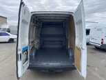 Ford Transit-10