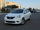 Nissan Sunny-5