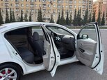 Nissan Sunny-13