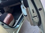 Toyota Prius-17