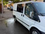 Ford Transit-5