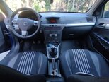 Opel Astra-11