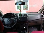 Renault Logan-5