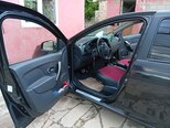 Renault Logan-7