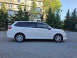 Toyota Corolla Fielder-6
