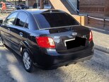 Kia Rio-6