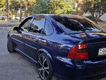 Opel Vectra-10