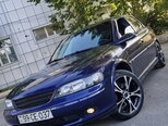 Opel Vectra-11