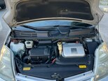 Toyota Prius-9