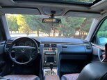 Mercedes E 320-6