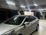 Hyundai Accent-3