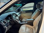 Ford Explorer-8