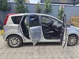 Nissan Note-5
