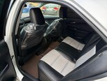 Toyota Camry-15