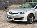 Toyota Camry-12