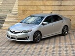 Toyota Camry-5