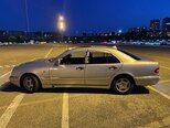 Mercedes E 230-12