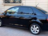 Nissan Tiida-10