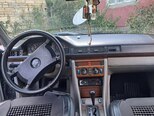 Mercedes 230 E-3