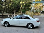 Hyundai Sonata-17