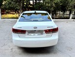 Hyundai Sonata-20