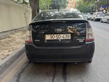 Toyota Prius-2