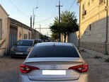 Hyundai Sonata-2