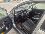 Nissan Tiida-5