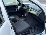 Mercedes E 240-17