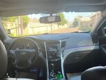 Hyundai Sonata-12